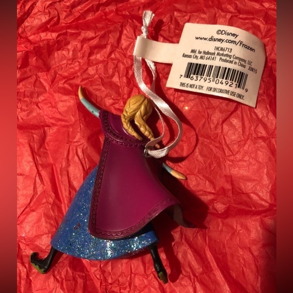 2 NWT Disney Hallmark Frozen Anna and Elsa Christmas tree ornaments - Picture 5 of 5
